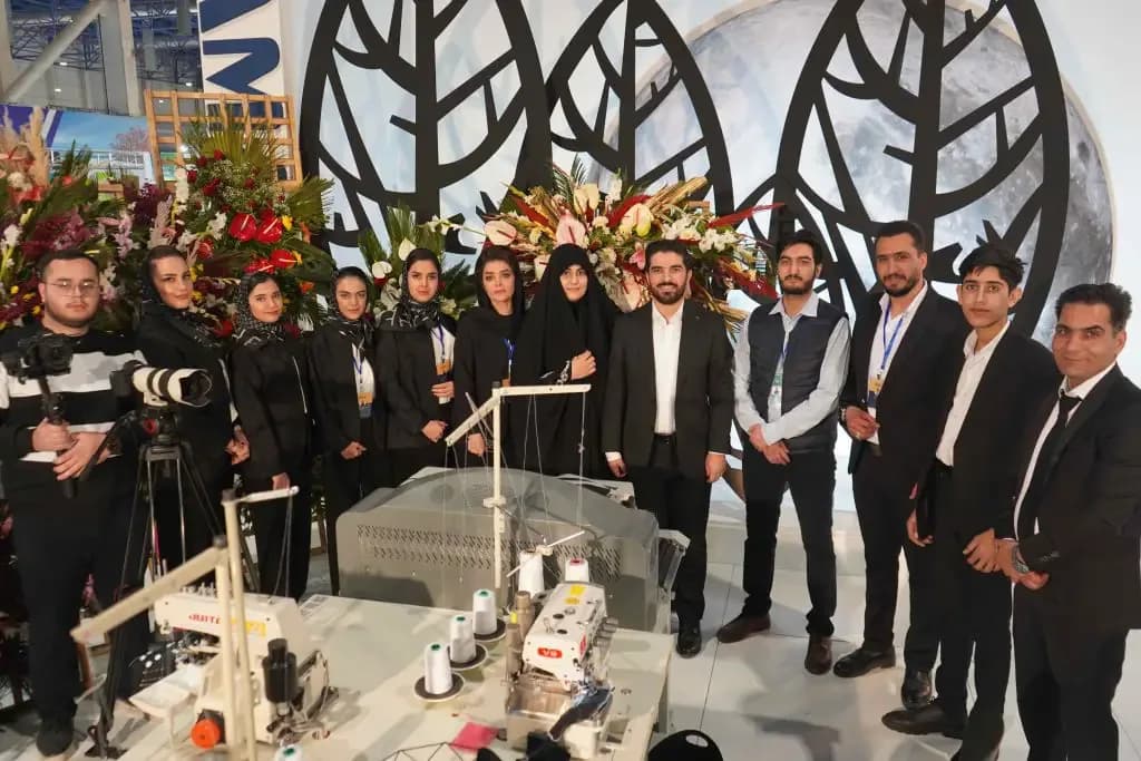 تیم چرخیران در نمایشگاه بین‌المللی صنعت نساجی